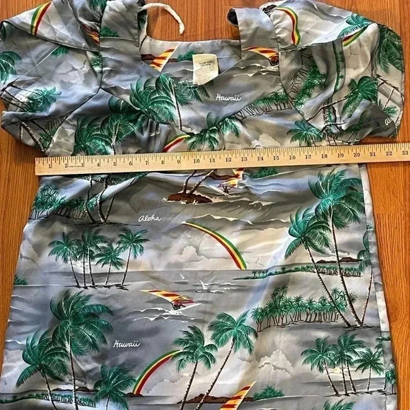 Vtg Hawaiian Togs Sz S Tropical Aloha Dress Muumuu Pocket Ruffle Hem TINY FLAW - Picture 10 of 11